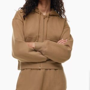 Aritzia TNA Cozy Zip Up